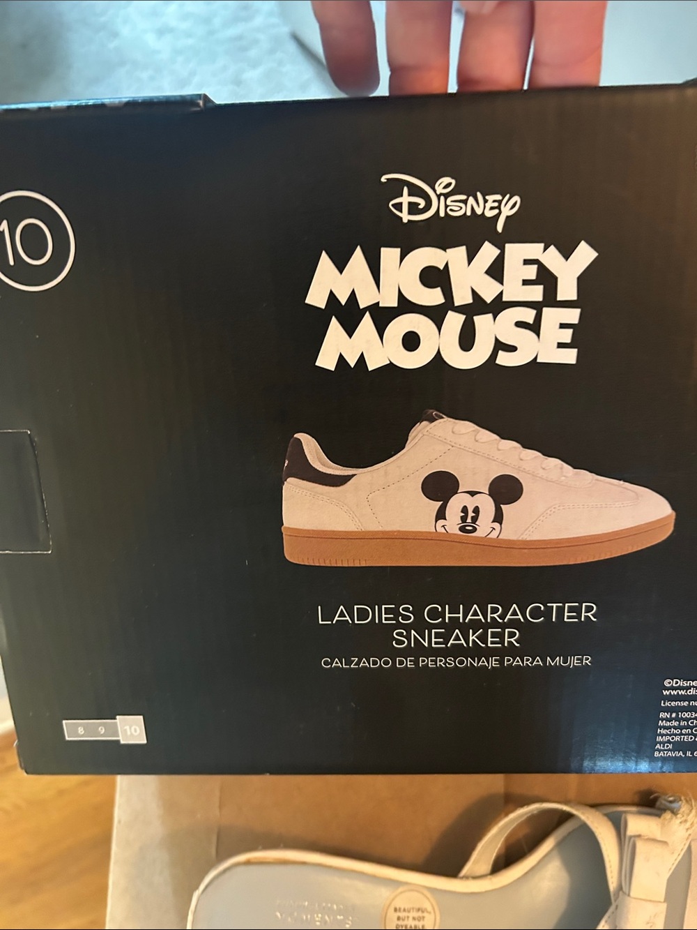 New Disney, Mickey Mouse women’s tennis shoes, sneakers size 10 - Picture 4 of 4